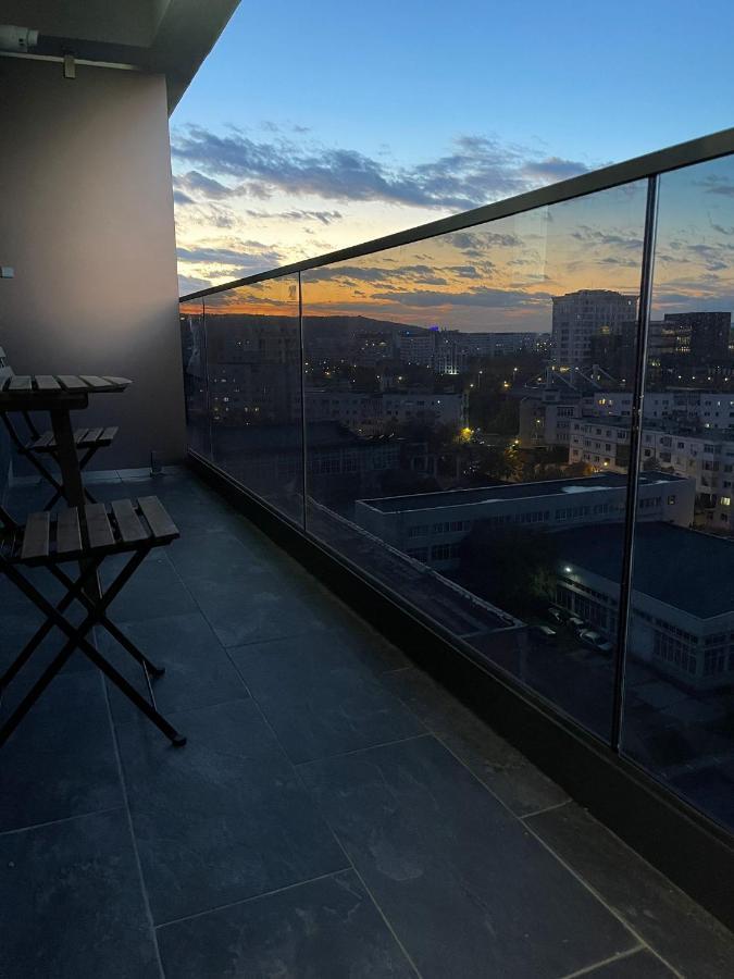 Luxury Q Residence Near Palas Mall ヤシ エクステリア 写真